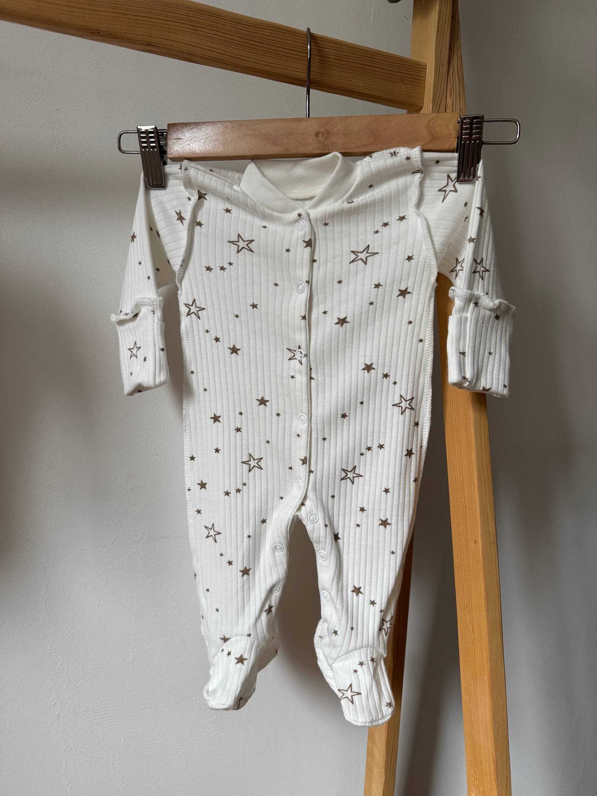 Чоловічок для новонароджених інтерлок 56-62 - Головне фото | Дитячий одяг Store Olivka