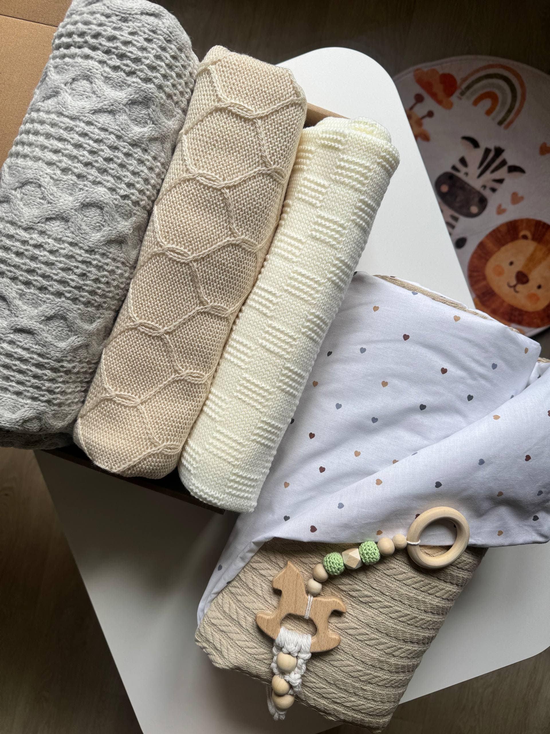 Бокс пледів 4 шт - Головне фото | Дитячий одяг Store Olivka