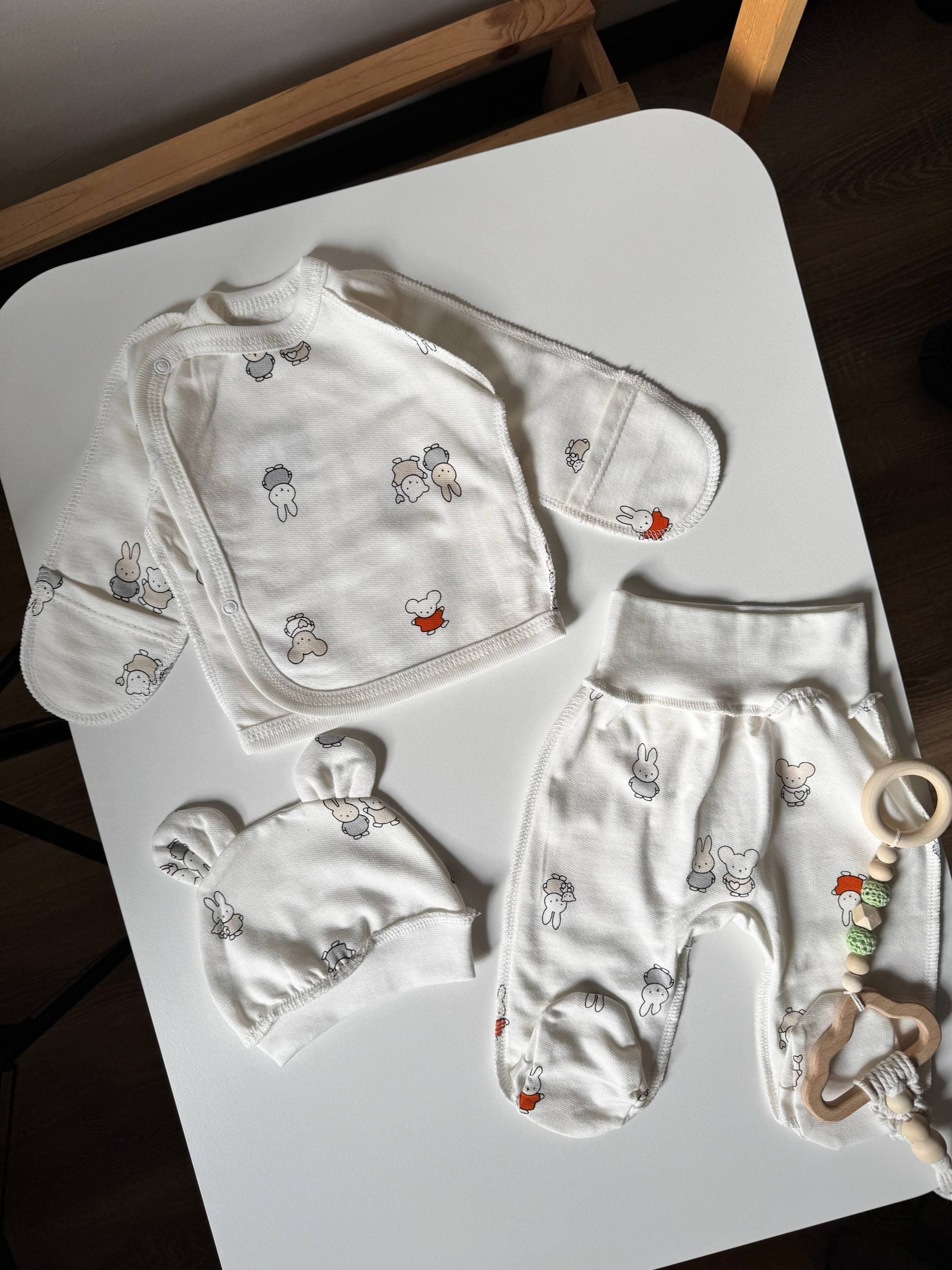 Комплект для новонароджених футер 56-62 сорочка, повзунята та шапочка