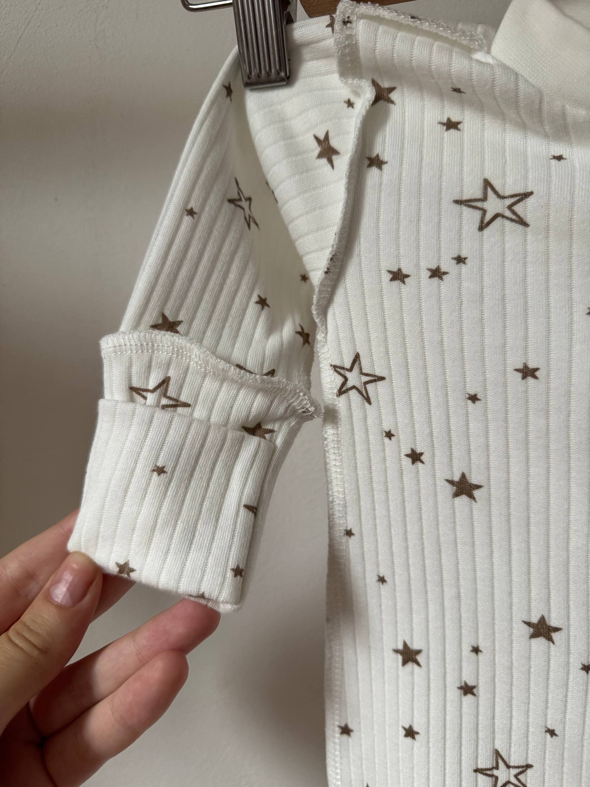 Чоловічок для новонароджених інтерлок 56-62 - Фото 2 | Дитячий одяг Store Olivka