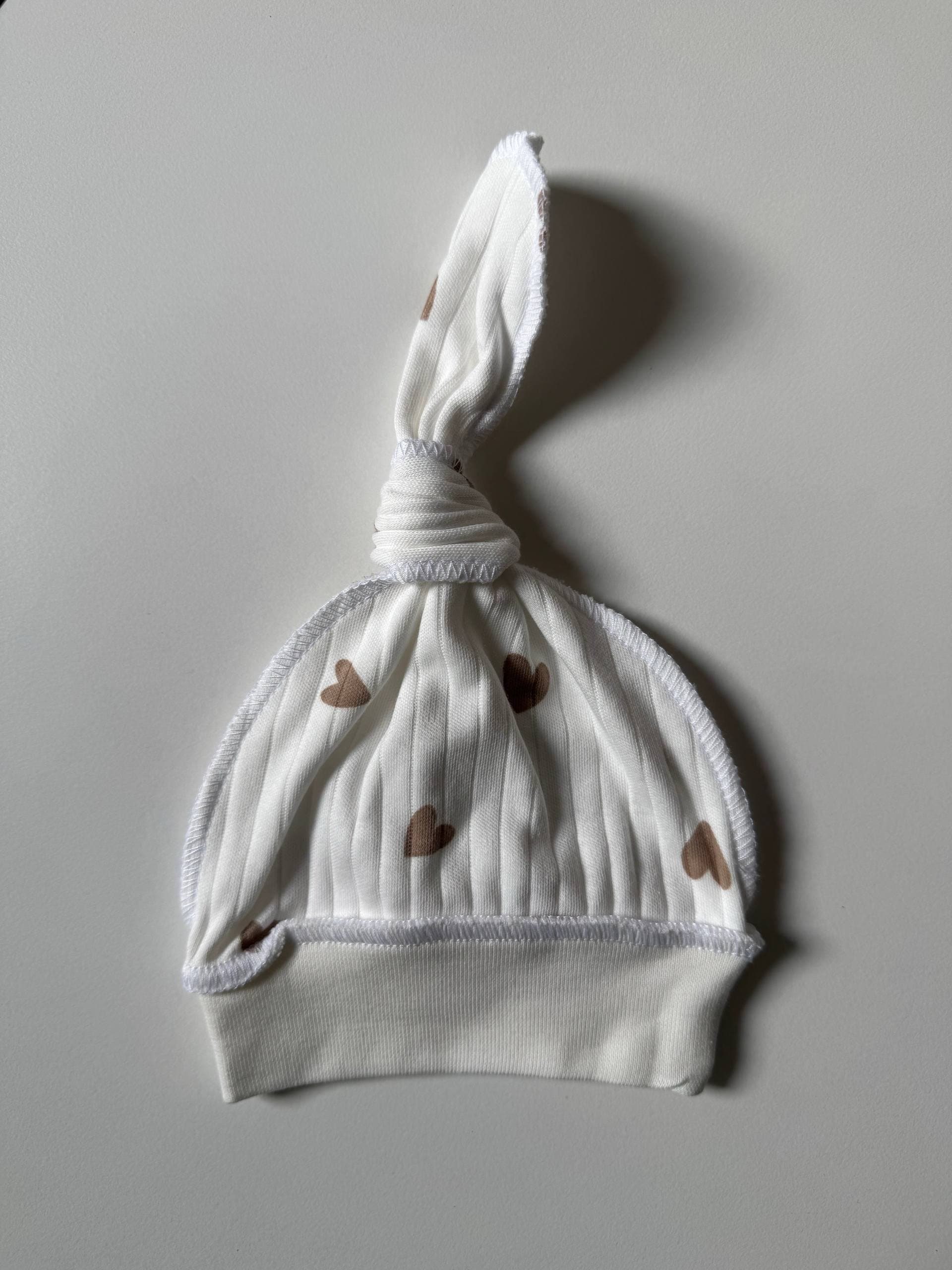 Шапочка для новонароджених інтерлок - Головне фото | Дитячий одяг Store Olivka