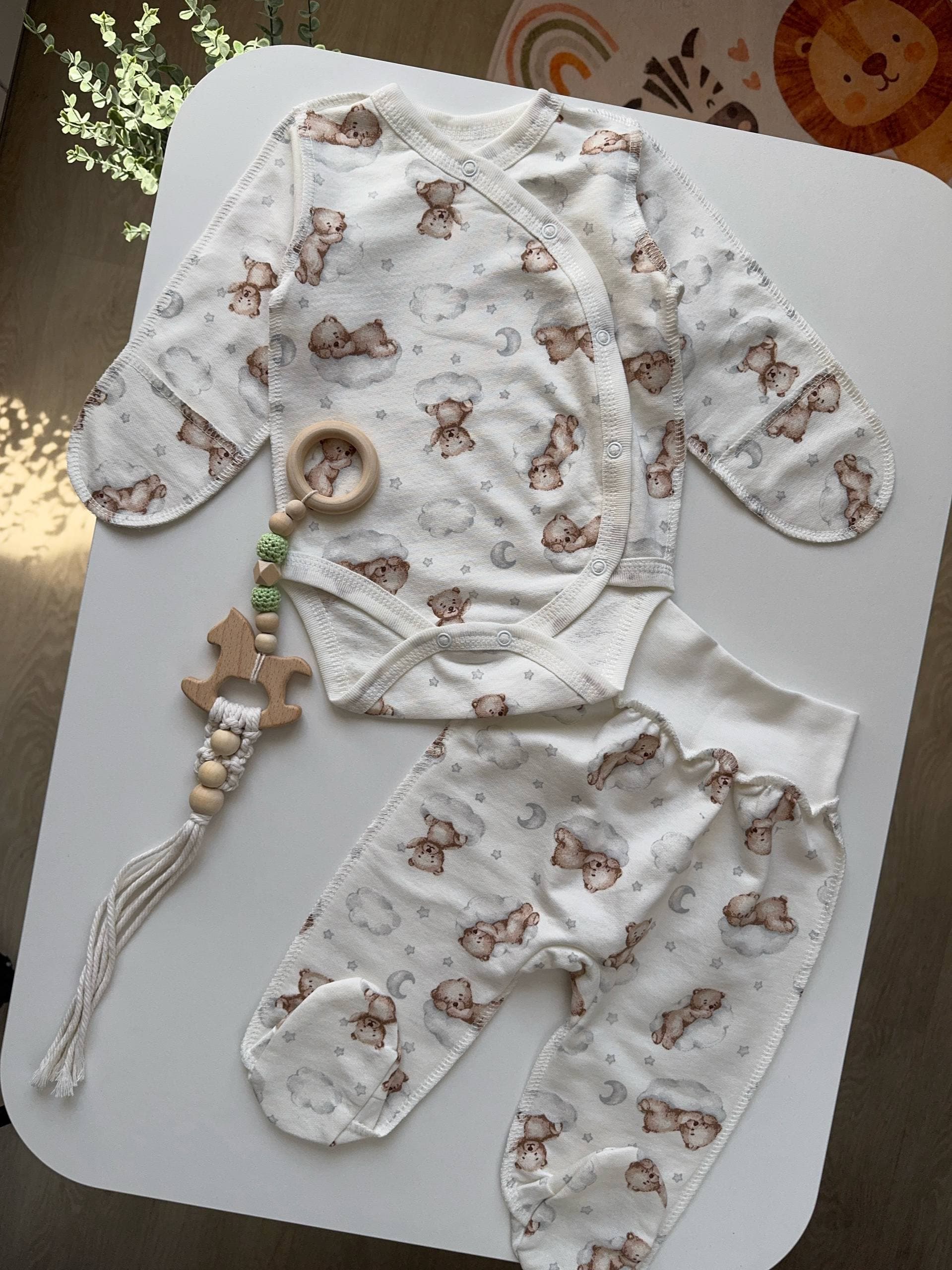 Комплект для новонароджених футер 56-62 - Головне фото | Дитячий одяг Store Olivka