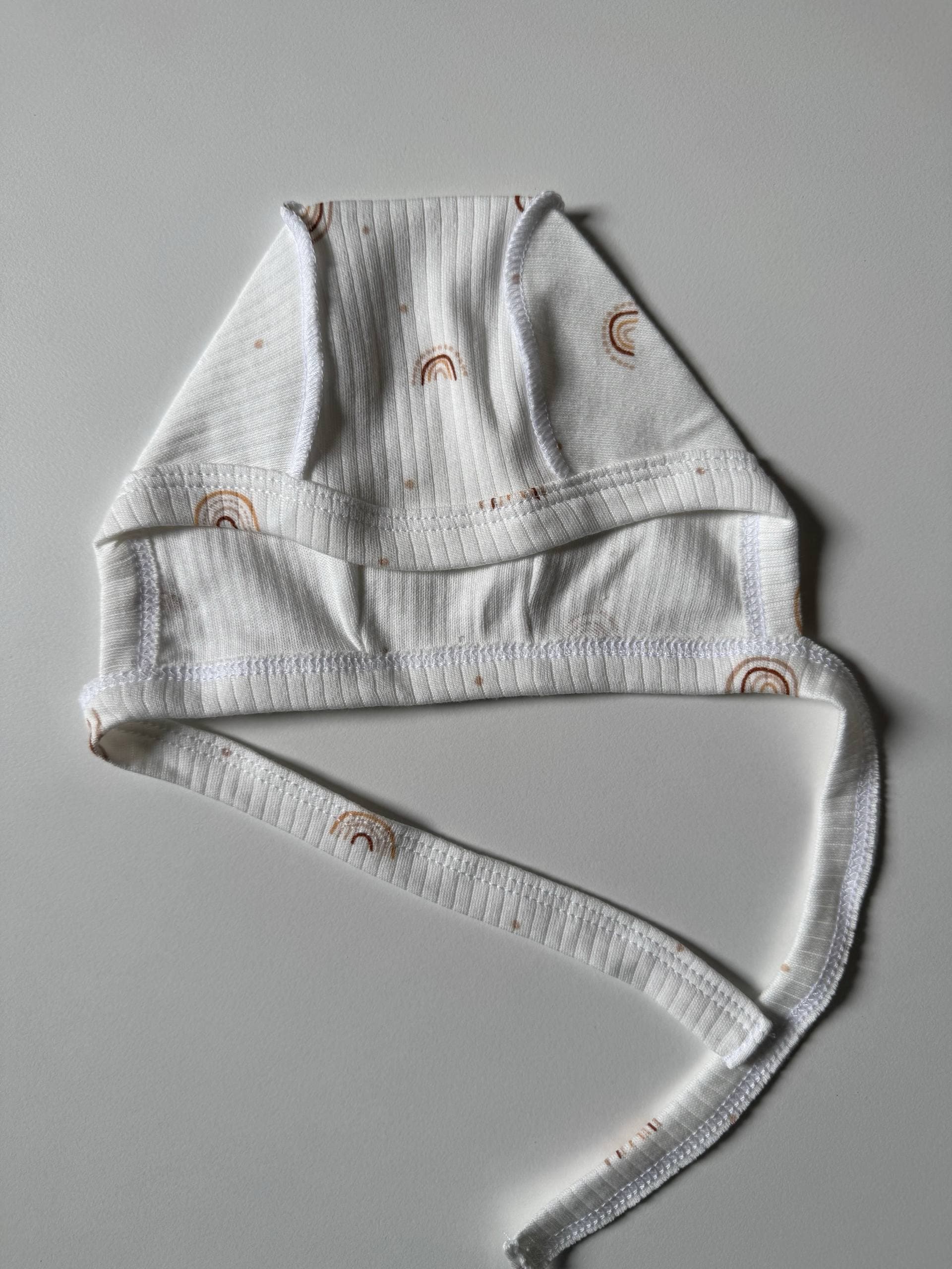 Чепчик для новонароджених інтерлок - Головне фото | Дитячий одяг Store Olivka