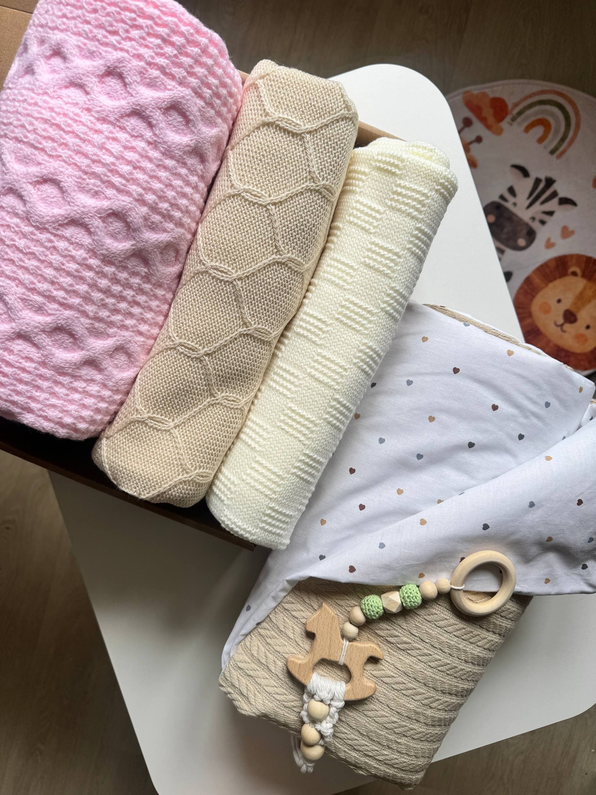 Бокс пледів 4 шт - Фото 2 | Дитячий одяг Store Olivka